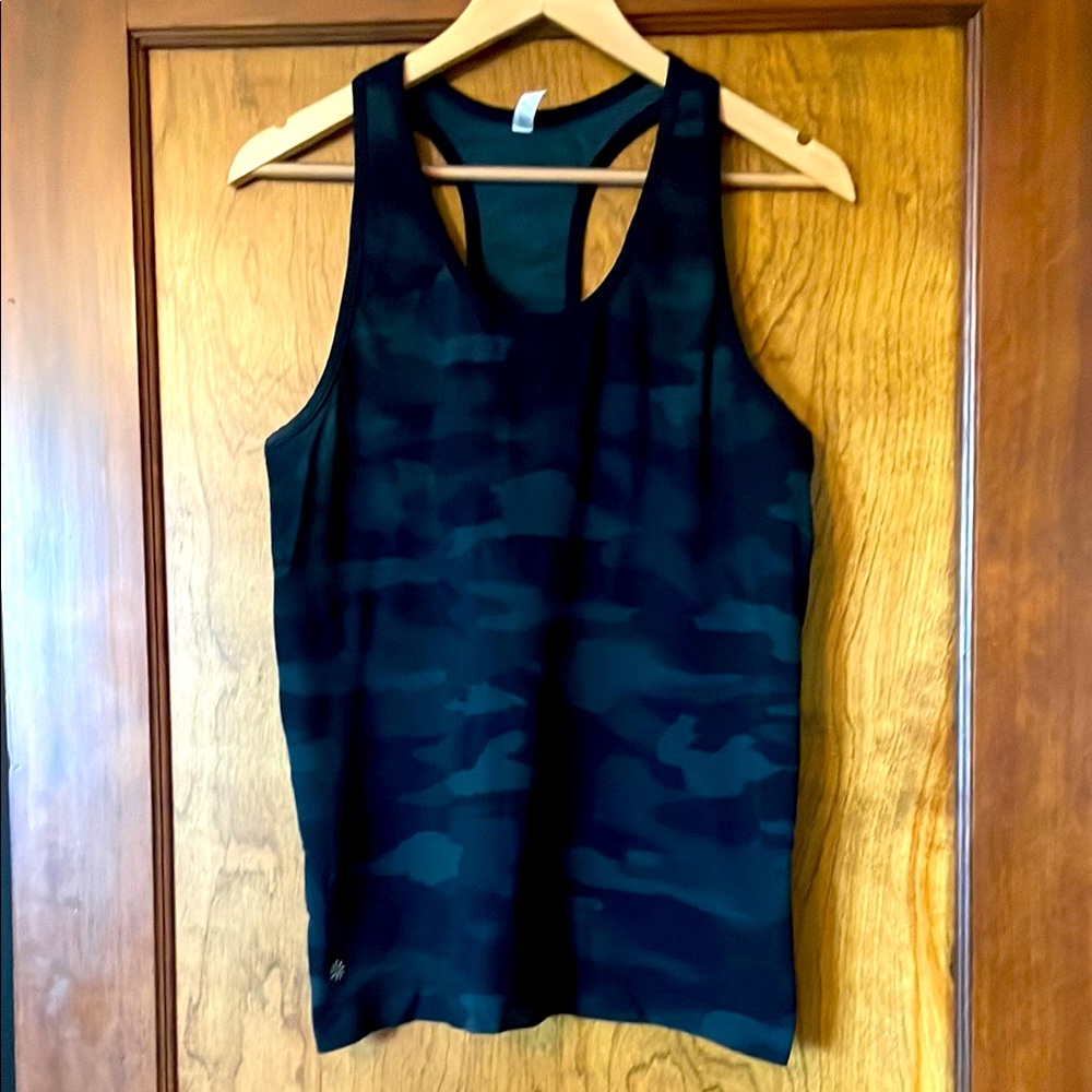 Women’s Large Athleta Black Camo Momentum Seamless Racerback Tank